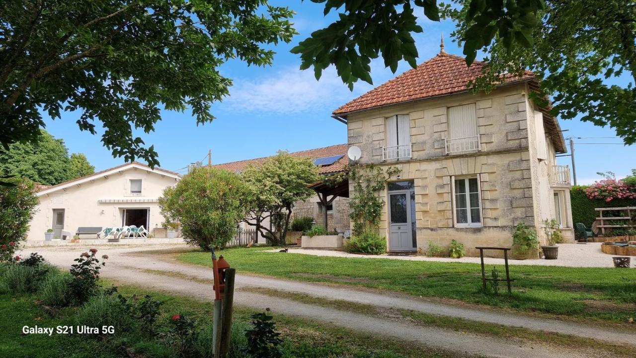 Logis De Pagnolet Villa Ozillac Eksteriør billede